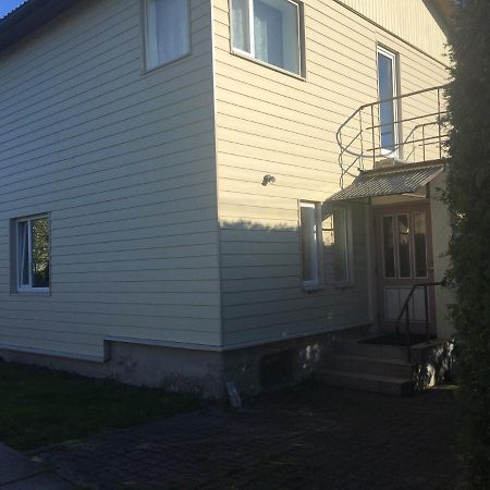 Transvaali 28 B&B Kuressaare Zewnętrze zdjęcie